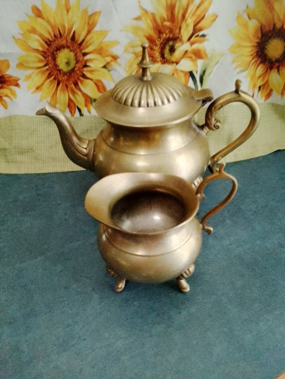 Vintage Teapot EPNS INDIA Decorative With Set Creamer Made In India.